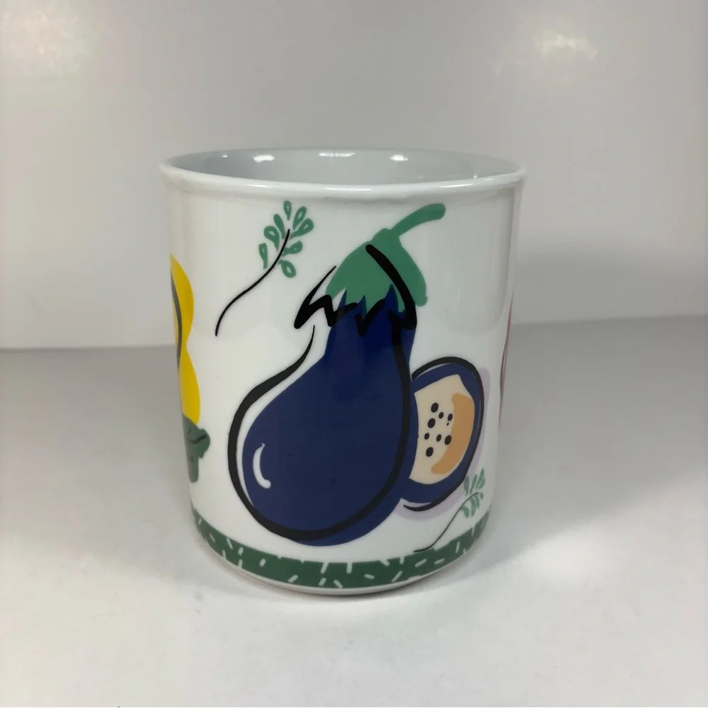 Vibrant‎ Ceramic Utensil Holder with Fruit Design